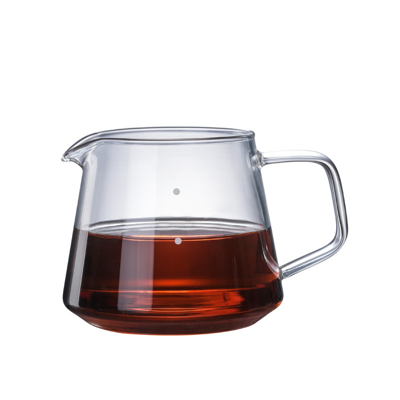 Cafetieră din sticlă rezistentă la temperaturi înalte, în stil european, cu gură ascuțită pentru preparare manuală și cu un recipient de măsurare a laptelui.