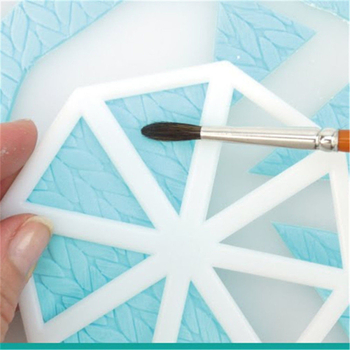 Formă triunghiulară pentru mini drapel – matriță pentru embossing și tăiere, cutter DIY pentru biscuiți, decorare prăjituri