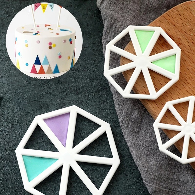 Formă triunghiulară pentru mini drapel – matriță pentru embossing și tăiere, cutter DIY pentru biscuiți, decorare prăjituri