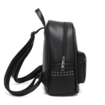 Rucsac vintage cu nituri pentru femei, PU, vară 2026, stil urban minimalist, impermeabil, buzunar interior cu fermoar, dimensiune medie