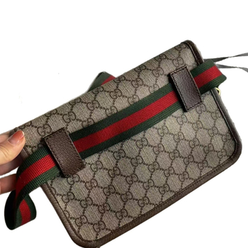 Geantă crossbody în stil street fashion, piele de vită primă clasă, formă de poșetă Envelope, închidere magnetică, buzunar interior cu fermoar, textură moale, curea simplă, pentru uz zilnic, inspirată de Xiao Zhan, Primăvara 2026