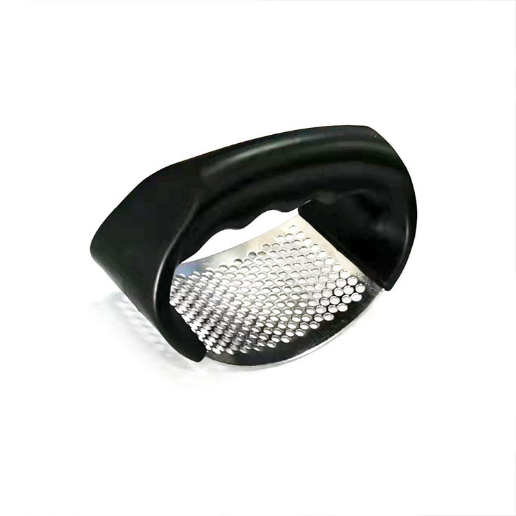 Presă manuală de usturoi și zdrobitor cu decojit curbat și presă inelară pentru bucătărie