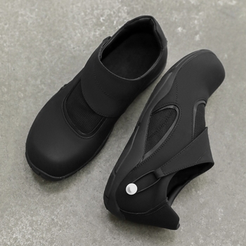 4 cm-es magasságnövelő slip-on férfi edzőcipő, német stílusú, kültéri, mindennapi, fekete