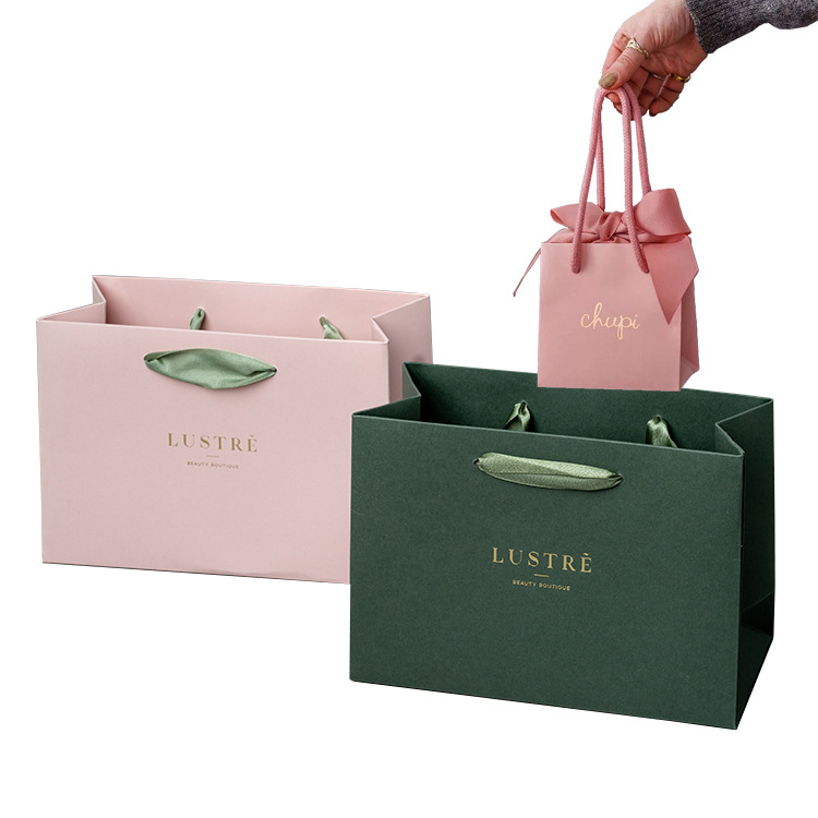 Geantă de hârtie cu mâner de panglică pentru bijuterii, cosmetice și cadouri, geantă de lux pentru îmbrăcăminte cu logo