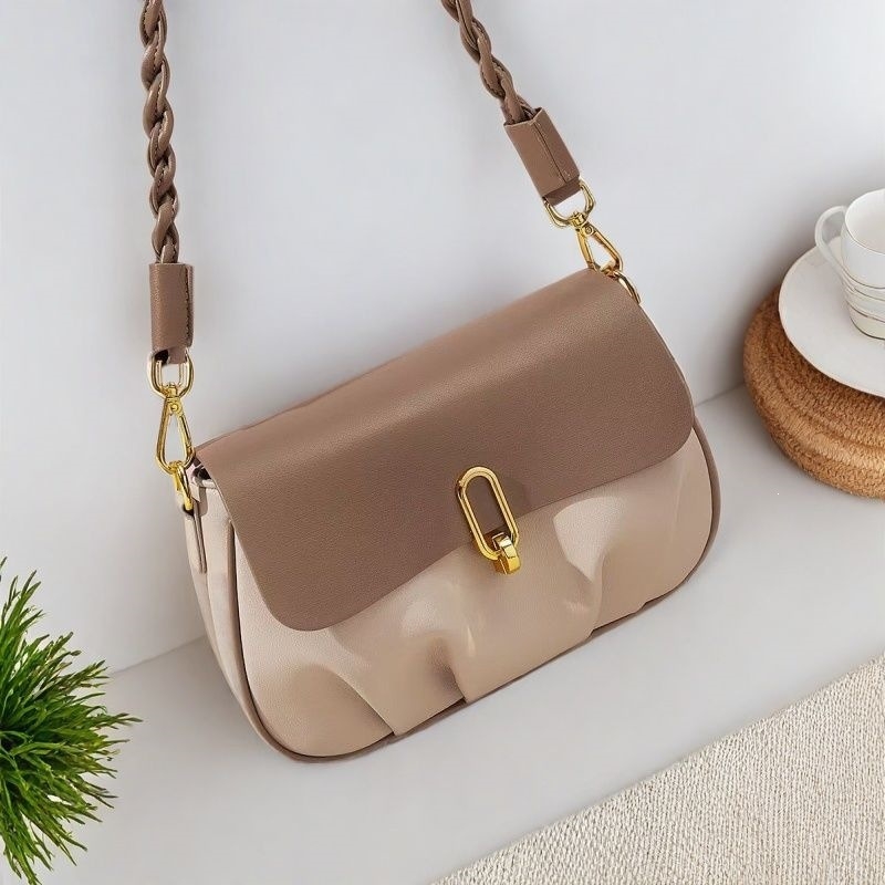 Geantă de damă nouă, lux pentru vară, geantă mică crossbody cu pliuri în stil noros