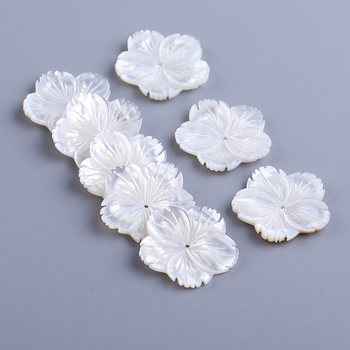 Accesorii handmade DIY pentru costume antice, 28 mm cochilie naturală cu gaură centrală, componente bijuterii floare și fluture, bază decorativă și material pentru petale