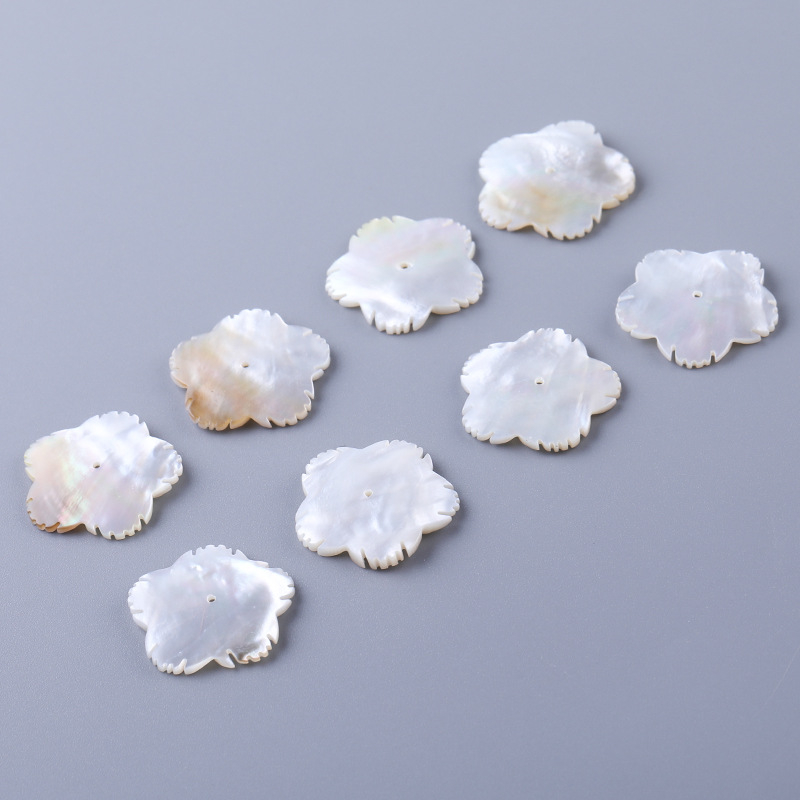 Accesorii handmade DIY pentru costume antice, 28 mm cochilie naturală cu gaură centrală, componente bijuterii floare și fluture, bază decorativă și material pentru petale