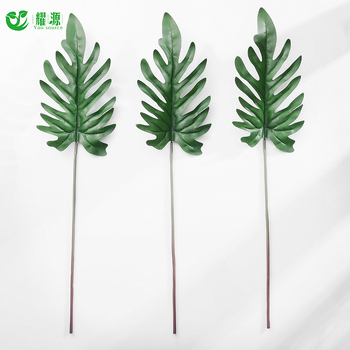 Flori artificiale din plastic și frunze pentru recuzita fotografică – plante decorative pentru nunți, evenimente și decor acasă.