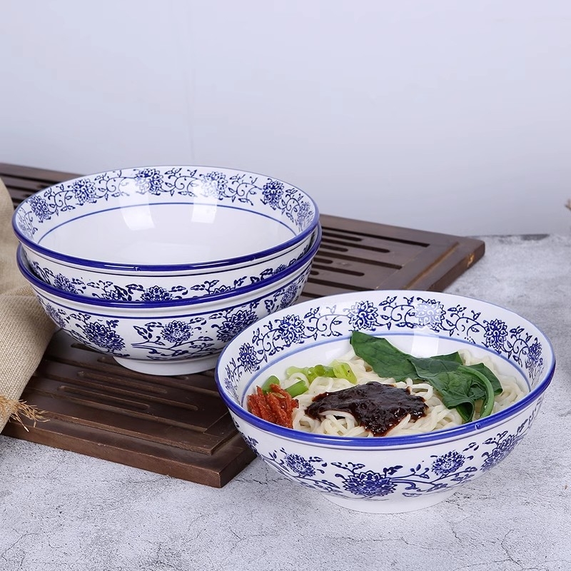 Kék-fehér porcelán mélytál, nagy kerámia tál ramenhez és nudlihoz, kínai retró stílus