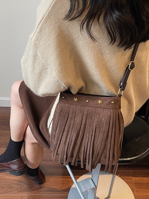 Geantă mică pătrată în stil franțuzesc retro, cu ciucuri din velur pentru femei, crossbody, toamnă 2025.