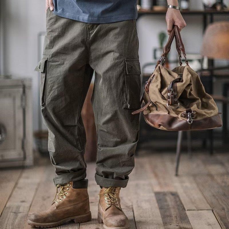 Pantaloni de lucru în stil japonez, aspect vintage spălat, cu mai multe buzunare, croială lejeră și tivuri conice la gleznă