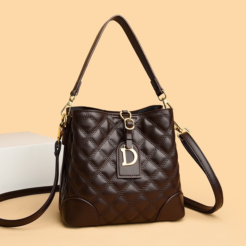 Geantă bucket pentru femei, cu quilting diamantat în model pătrat, curea din lanț, minimalistă și versatilă, capacitate mare, pe umăr sau crossbody.