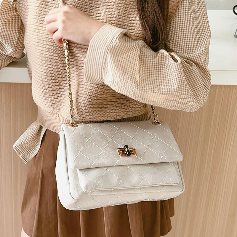 Geantă de damă cu design nișă, piele de vițel top-grain, mică geantă pătrată, quiltată, curea din lanț pentru umăr/crossbody, stil Chanel.
