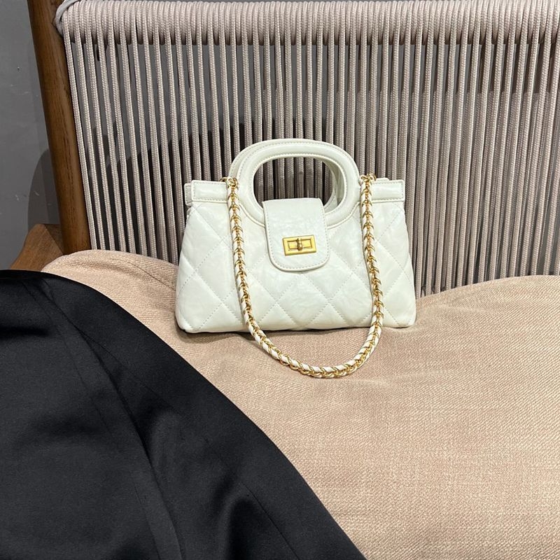 Primăvara 2026: Geantă de umăr crossbody mică, cu lanț în formă de romb, elegantă și ușoară