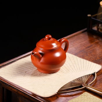 Ceainic din lut mov Yixing, stil Da Hong Pao, 220 ml, pictat manual, cadou practic