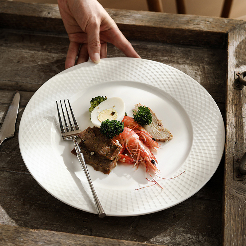 Farfurie ceramică de înaltă calitate pentru bucătărie occidentală, uz casnic, farfurie pentru steak, farfurie plată minimalist-creativă cu model tip grilă, farfurie pentru paste, veselă în stil european.