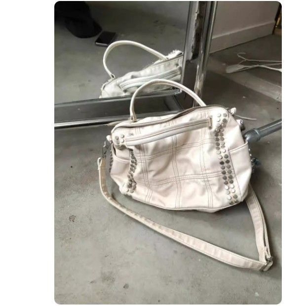 Geantă de damă cu capacitate mare, în stil coreean, cu nituri, formă de pernă, cu curea de umăr și curea crossbody