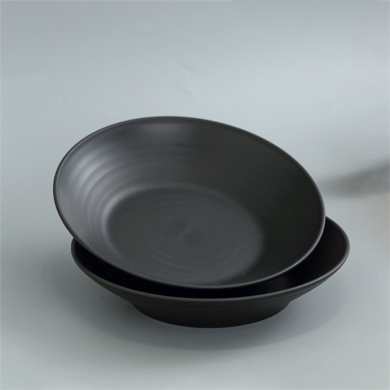 Farfurie neagră din plastic, minimalistă, cu nervuri, stil occidental, pentru uz casnic – farfurie cu formă de pălărie de paie, farfurie pentru legume, farfurie pentru supă, farfurie de cină, farfurie adâncă