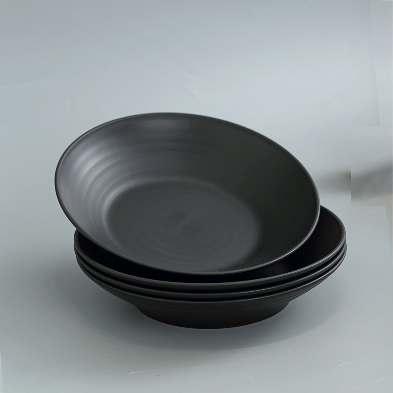 Farfurie neagră din plastic, minimalistă, cu nervuri, stil occidental, pentru uz casnic – farfurie cu formă de pălărie de paie, farfurie pentru legume, farfurie pentru supă, farfurie de cină, farfurie adâncă