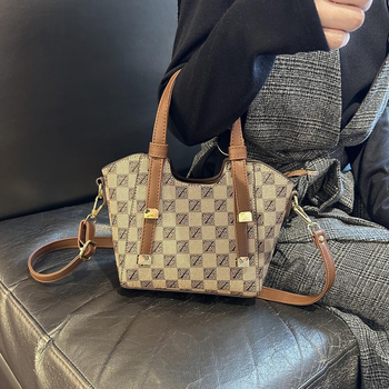 Geantă mică cu detaliu floral de mătase, geantă pentru mamă pentru uz zilnic, tote cu curea de umăr sau crossbody, formă aripă, căptușeală PVC, buzunar intern