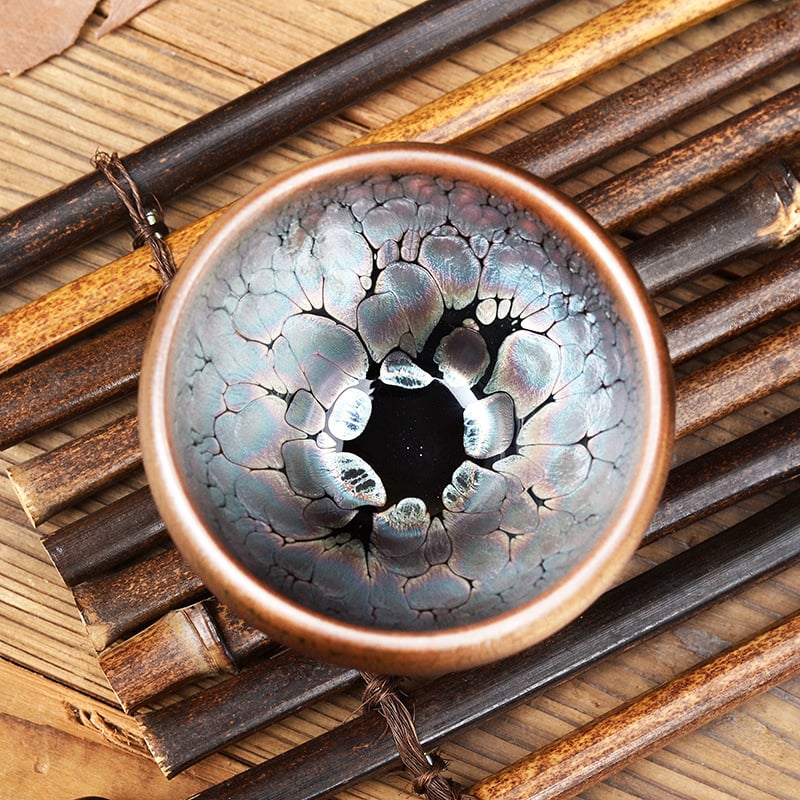 Ceșcuță de ceai Jianyang Jianzhan, ceramică cu glazură oil-drop mov-auriu, design Magnolia, cană individuală