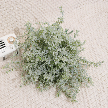 Plantă artificială de eucalipt în ghiveci verde, înălțime 30–100 cm, decor vegetal pentru amenajare casnică și ședințe foto