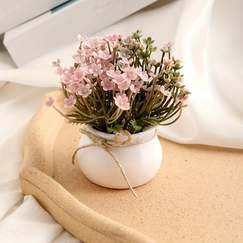 Plantă artificială în ghiveci cu flori, decor de masă, accent pentru living interior