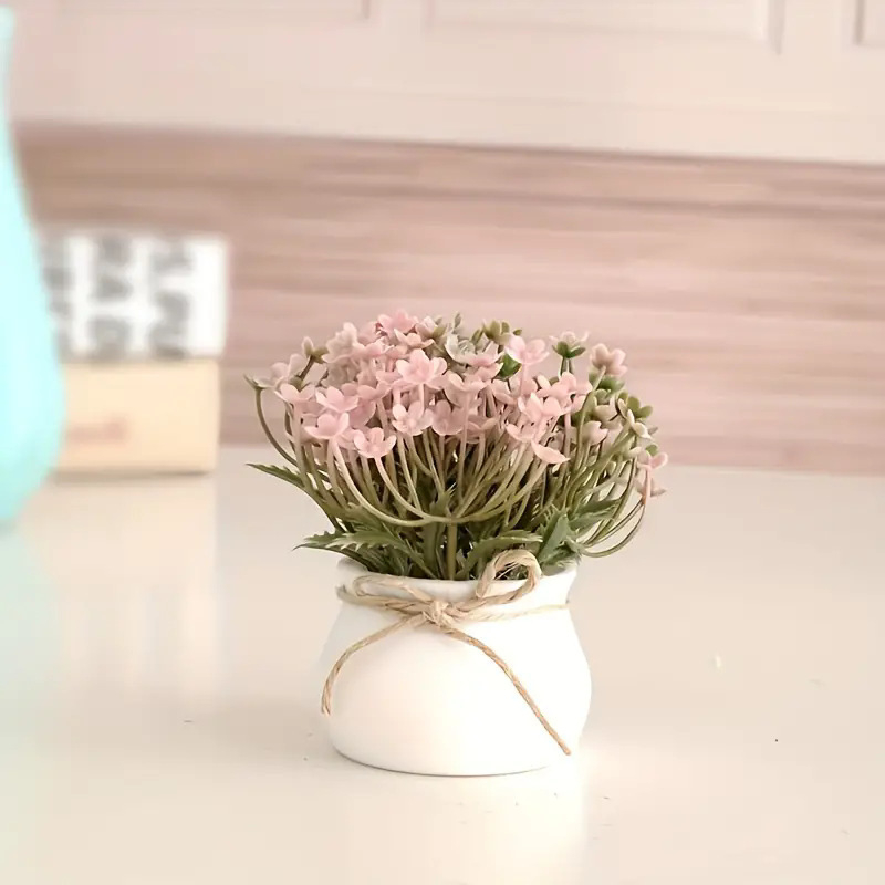 Plantă artificială în ghiveci cu flori, decor de masă, accent pentru living interior