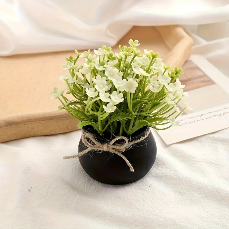 Plantă artificială în ghiveci cu flori, decor de masă, accent pentru living interior