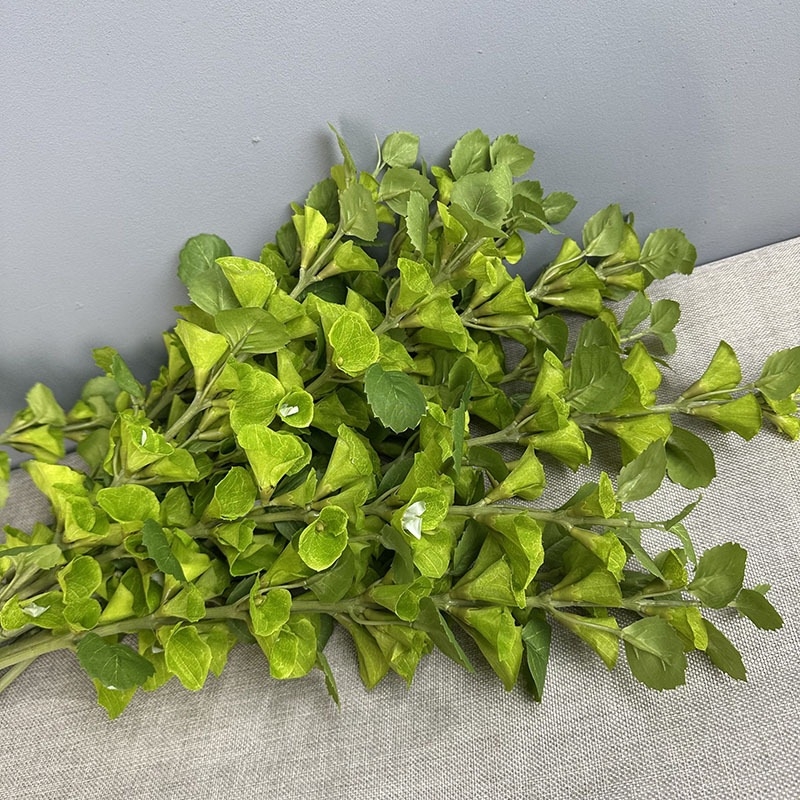 Folie artificială cu tulpini lungi, iarbă scoică, floare clopot și frunze de bani pentru aranjamente florale