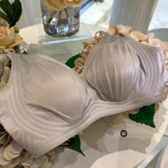Sutien confortabil din satin asemănător mătăsii pentru femei cu bust mare, decolteu în V în stil franțuzesc, spate drept, respirabil