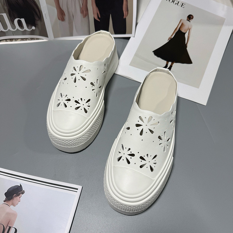 Sandale din piele naturală, talpă groasă, decupaje ornamentale, vârf deschis, respirabile, slip-on pentru femei
