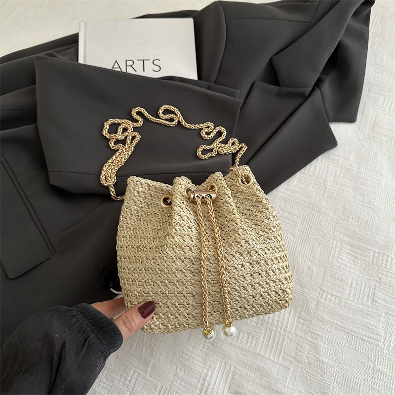 Geantă bucket în stil coreean, simplă, culoare solidă, textură elegantă, crossbody împletită pentru femei, modă 2026