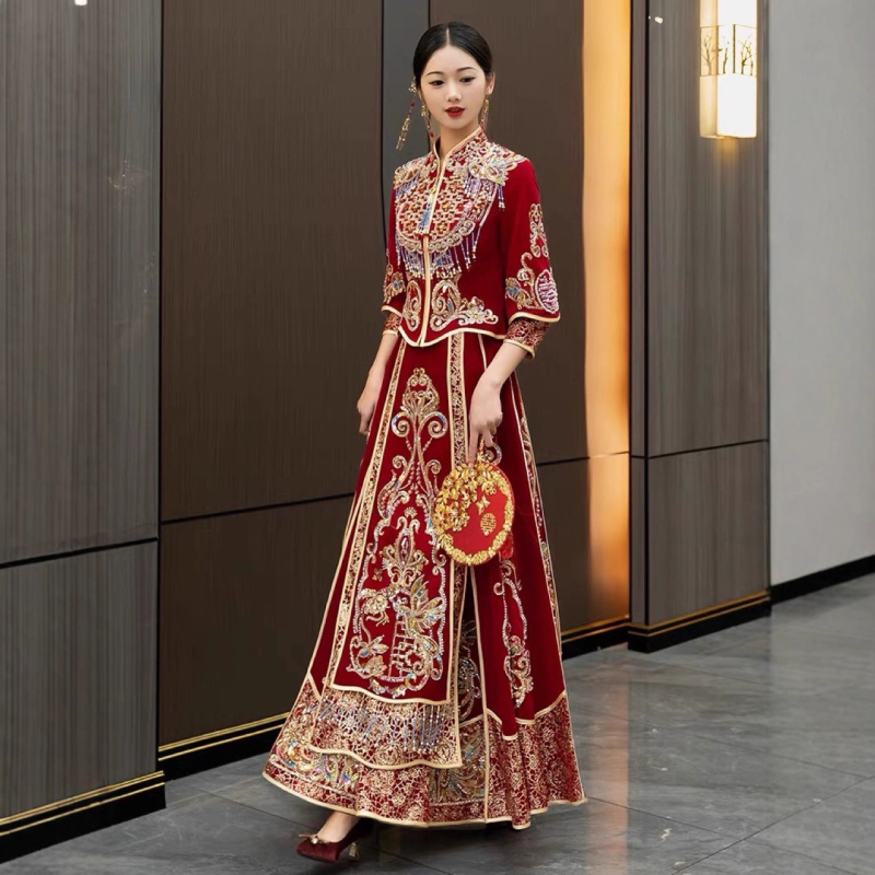 Rochie de mireasă din catifea cu dragon și phoenix, guler înalt, broderie