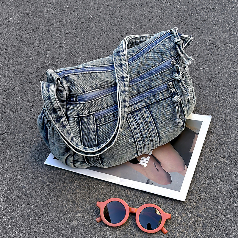 Geantă din denim cu straturi multiple, mică și pătrată, pentru umăr crossbody, vară 2025, femei, modernă și casual