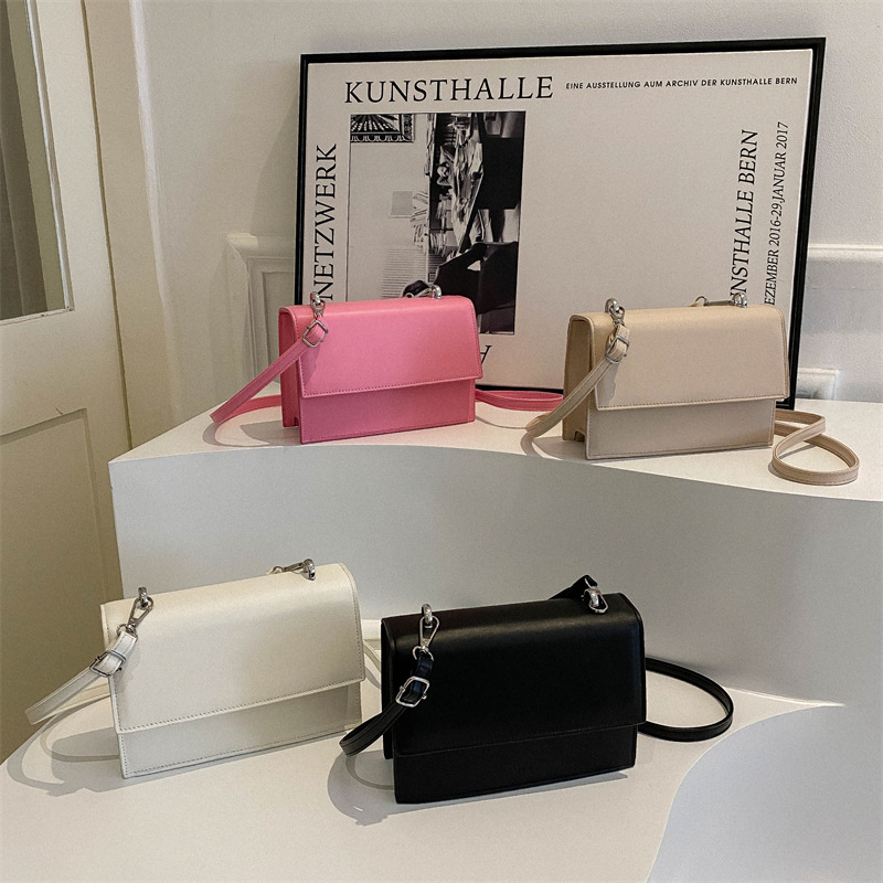 Geantă de damă mică, pătrată, culoare solidă, cu curea de umăr - PU, crossbody, iarnă 2023