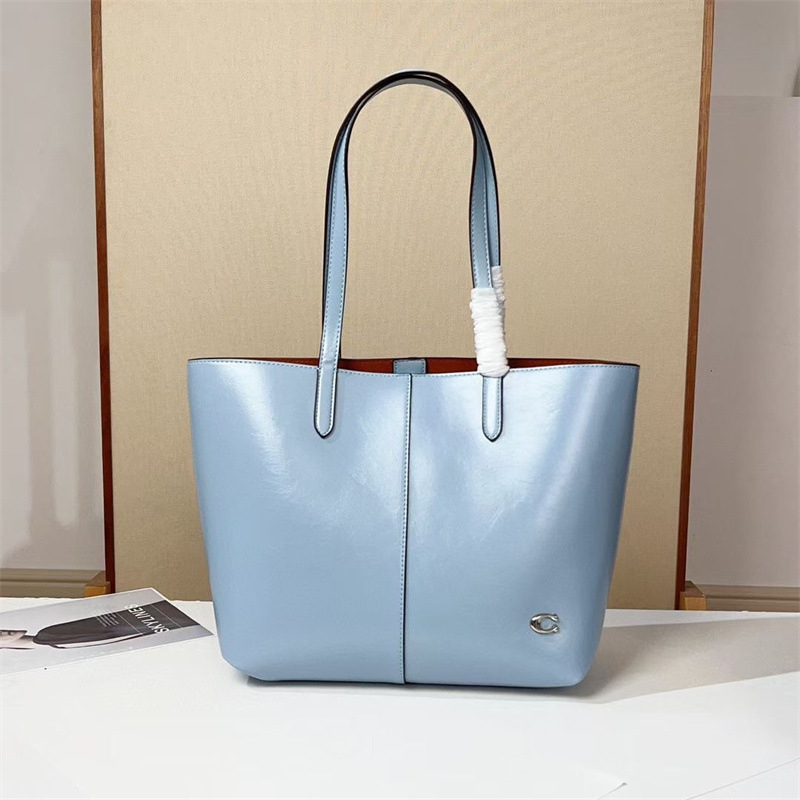 Geantă NORTH 32 Tote pentru femei, capacitate mare, utilizare zilnică și de birou, umăr sau crossbody, de înaltă calitate