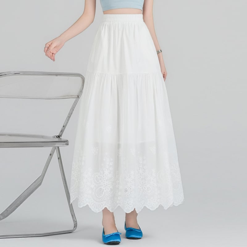 Fustă midi albă cu dantelă, design inspirat de tort, stil franțuzesc