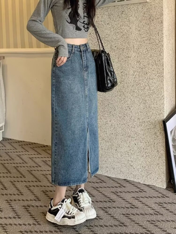 Fustă din denim retro cu slit, croială în A, midi, talie înaltă, pentru siluete mici, siluetă avantajoasă, toamnă 2025