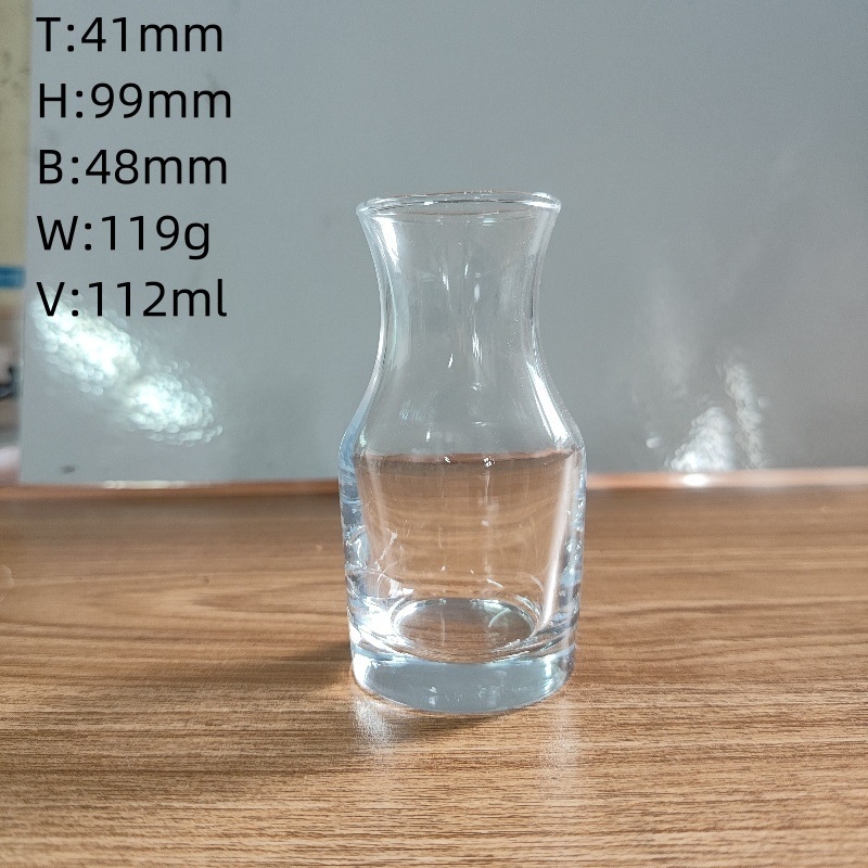 Decantor din sticlă pentru băuturi spirtoase cu logo personalizabil