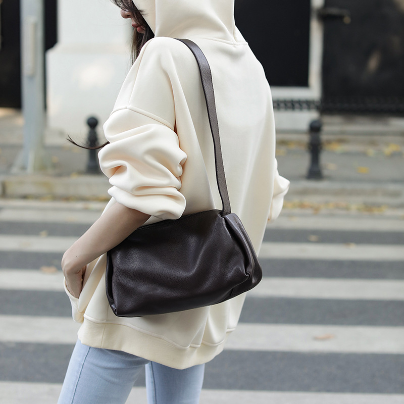 Cute Lucky Bag geantă de umăr pentru femei, piele de vită de primă clasă, minimalistă, mică, formă de pernă, stil european-american