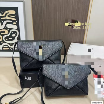 Dámska crossbody kabelka z pravej kože s retiazkou, crossbody