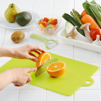 Placă de tăiat pentru bucătărie, flexibilă, cu posibilitate de agățare, antiderapantă, din plastic