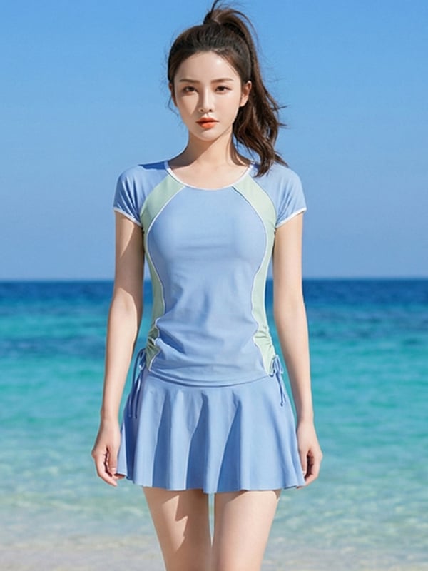 Costum de baie femei sport două piese, stil conservator, model 2026