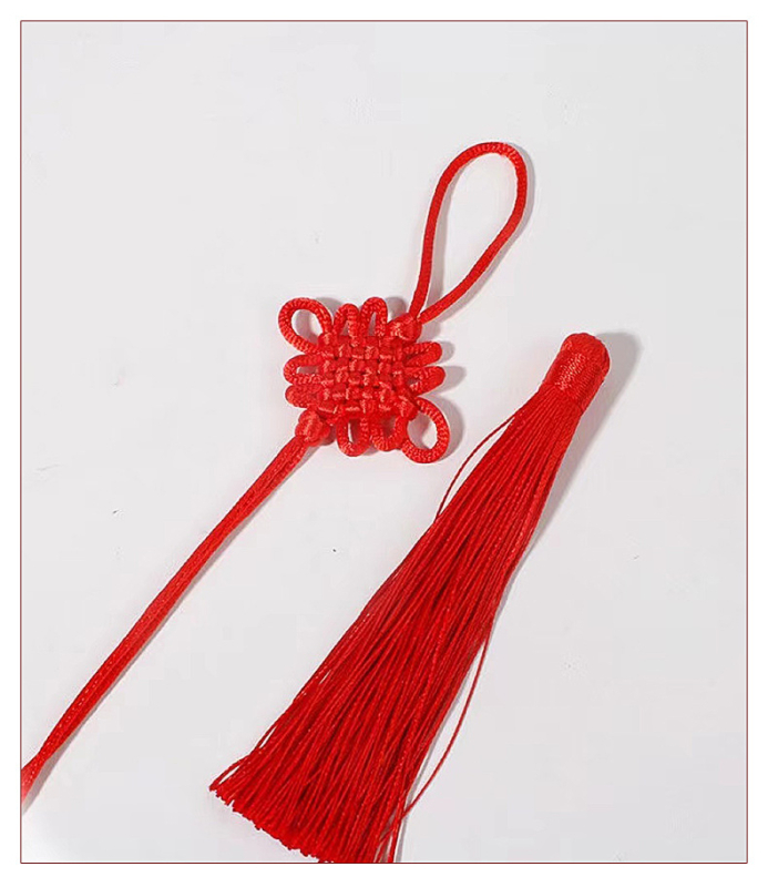 Set de 6 pandante mici din nod chinezesc cu ciucuri, pentru decor de Anul Nou, țesute manual pentru decorul casei