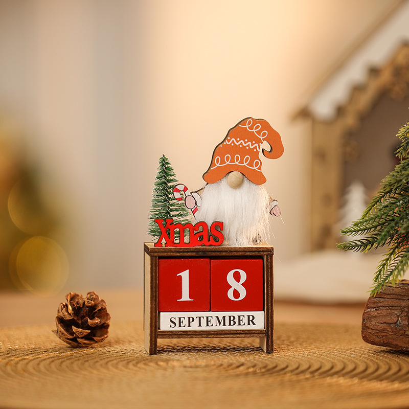 Calendar de Advent din lemn cu figura unui bătrân fără față – decor de Crăciun cu Moș Crăciun