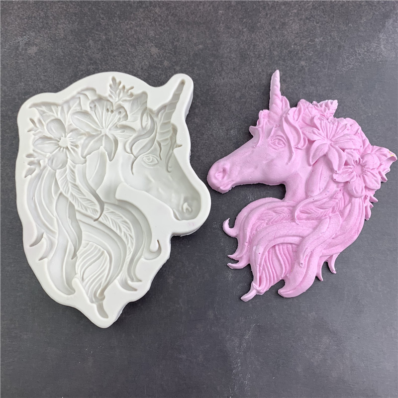 Formă din silicon în formă de unicorn-pegaz pentru fondant și ciocolată; decor pentru prăjituri și proiecte DIY cu rășină
