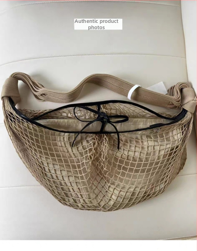 Geantă crossbody din nylon, design plasă, formă croissant, închidere cu șnur