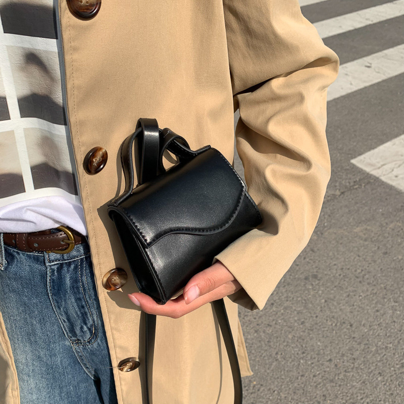 Geantă crossbody mini, modernă și simplă pentru femei, potrivită pentru călătorii, geantă de umăr stilată, husă pentru ruj