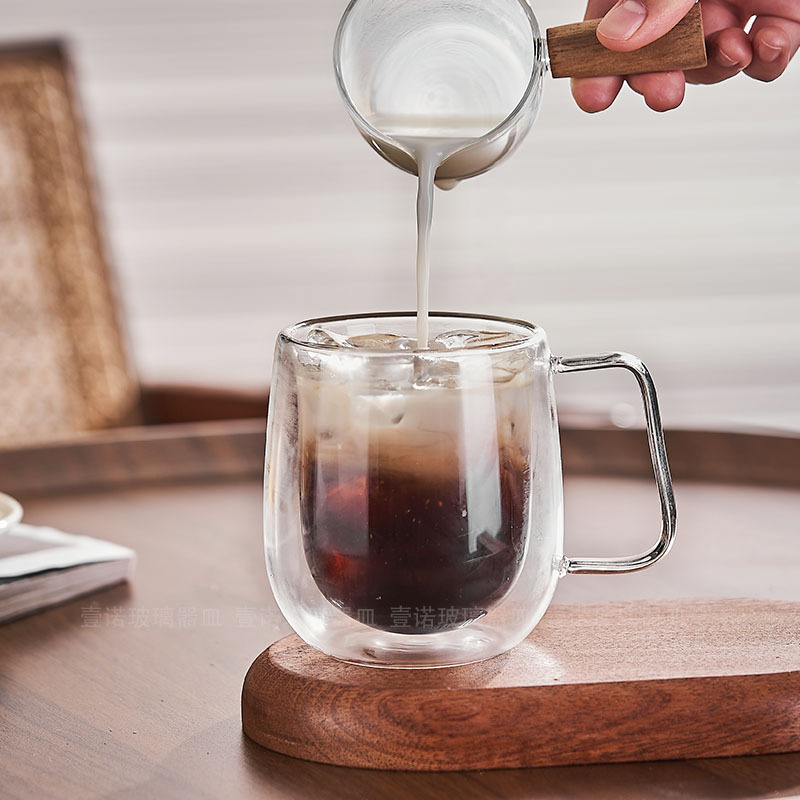 Ceașcă de cafea din sticlă cu pereți dubli, rezistentă la temperaturi, cu mâner